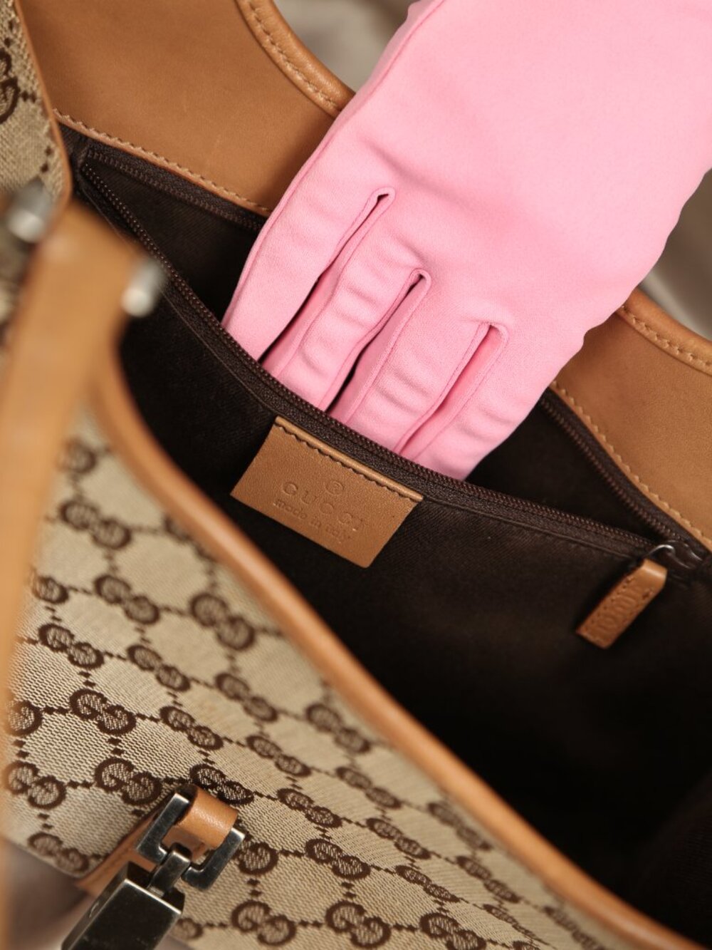 GUCCI GG Jackie Canvas Bag - Picture 15 of 15